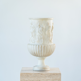 Timeless resin vase featuring Roman cultural and artistic elements