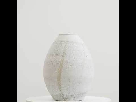 Graceline Vase Medium