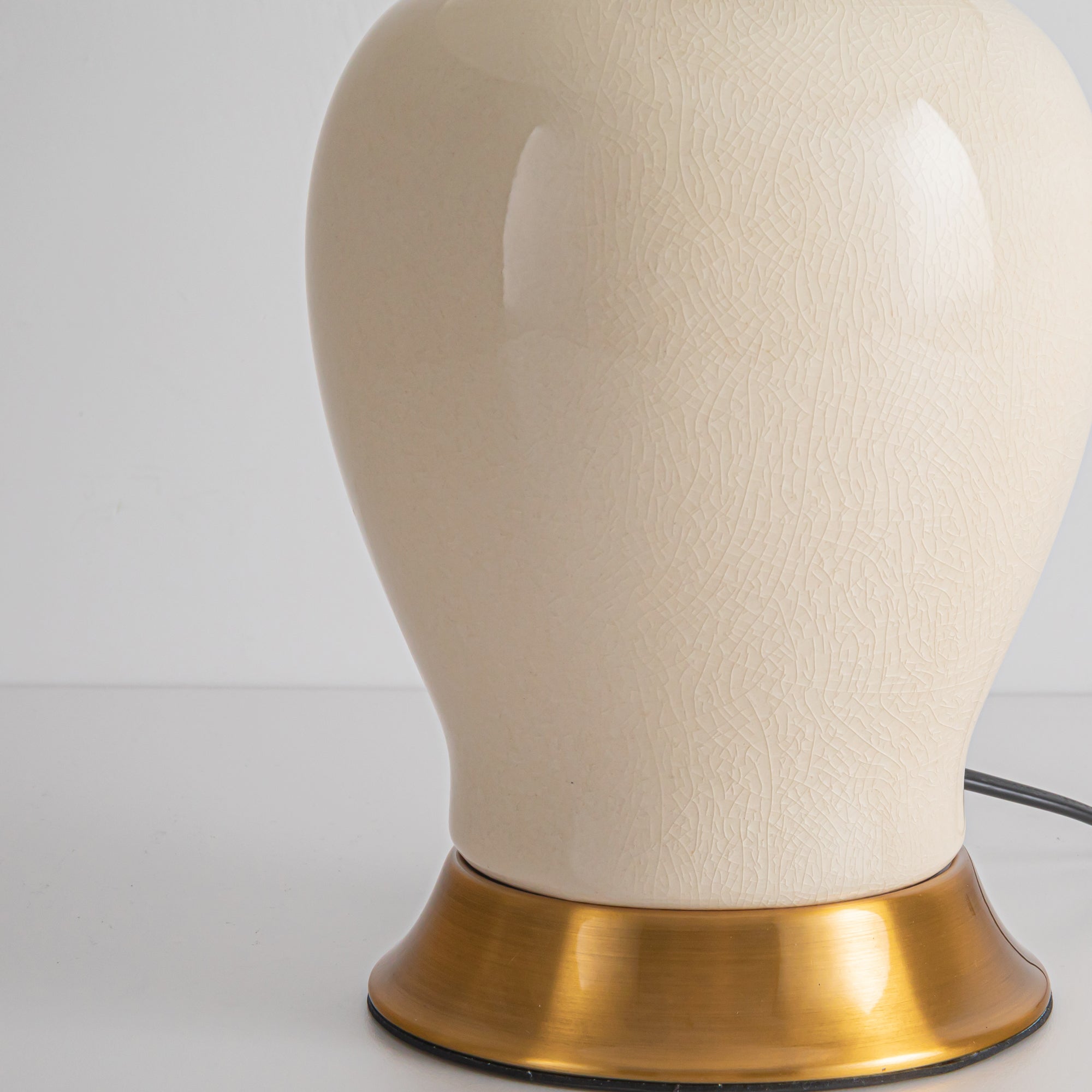 Gordes Ceramic Table Lamp