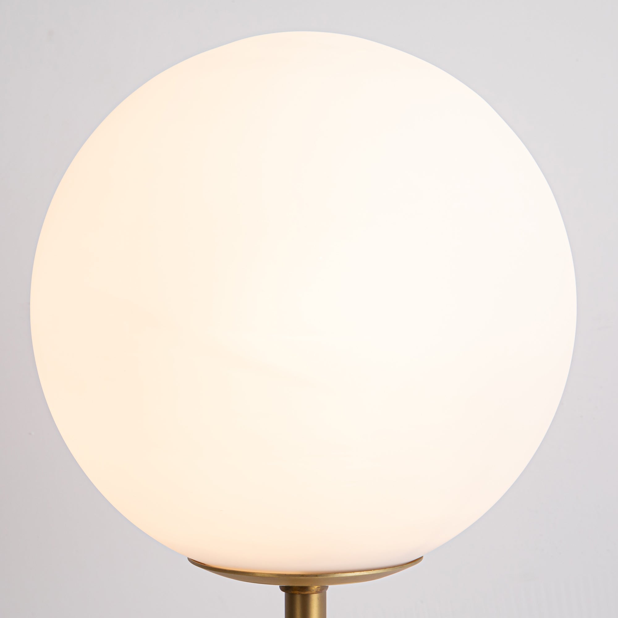 Onda Table Lamp