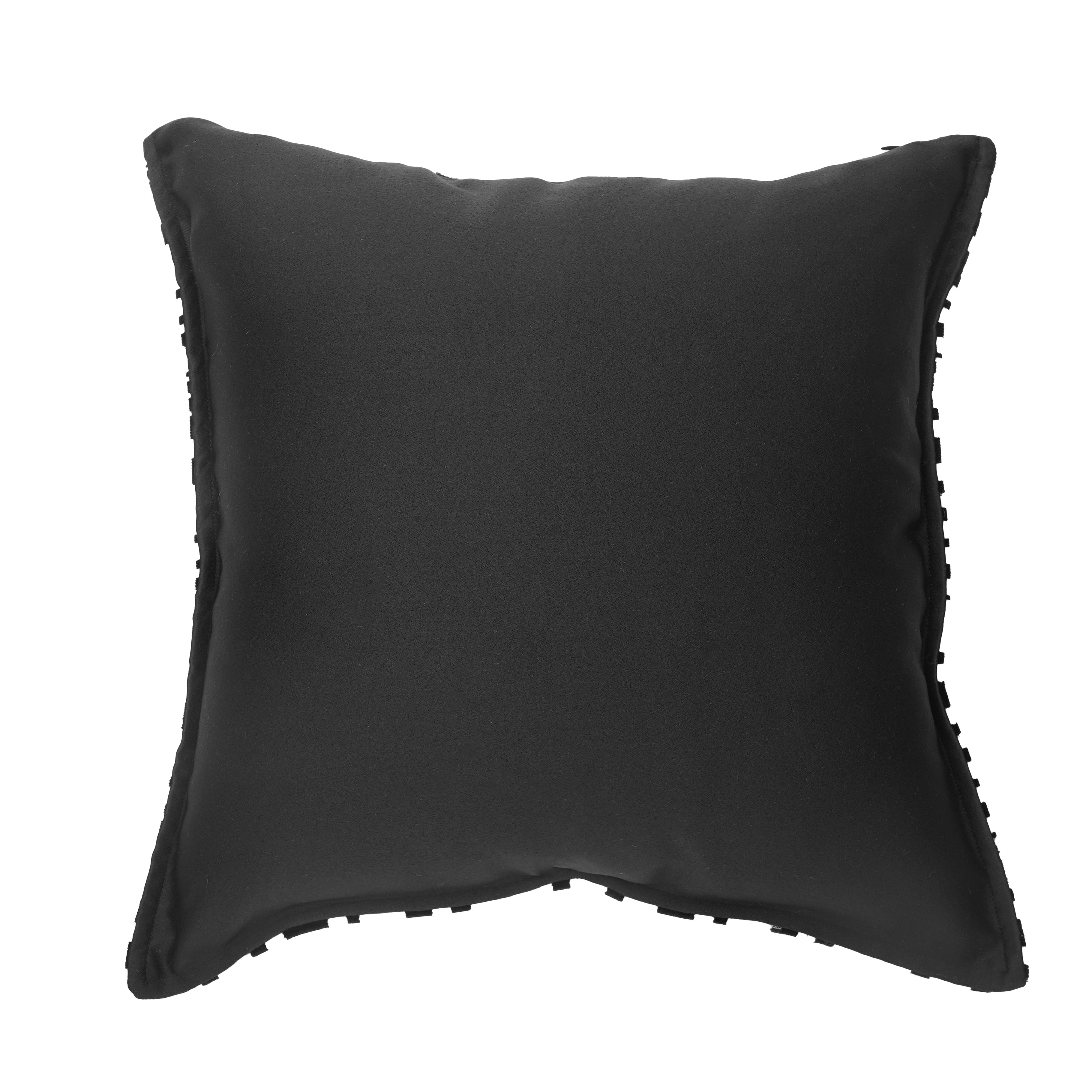 Liona Velvet Cushion