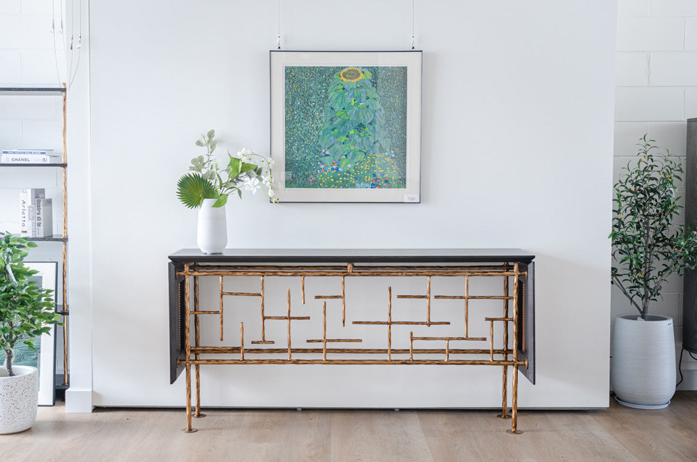 Ano Console Table