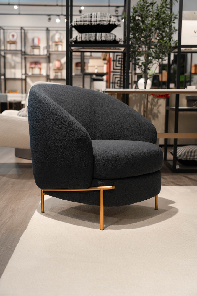 Vero Armchair