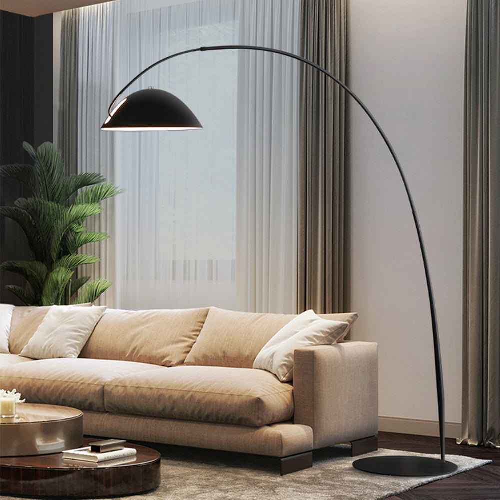 Luz Arc Black Floor Lamp