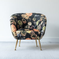 Elegant Fiore armchair upholstered in premium velvet, a modern accent chair for living rooms and bedrooms.