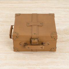 Versatile Dante storage chest offering style, durability, and organization.