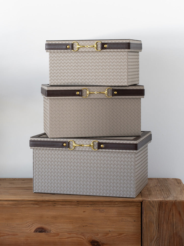 Luxurious large storage box with a PU leather exterior and soft velvet interior, offering practical and elegant storage for contemporary and minimalist home décor.