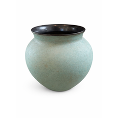 Muse Vase